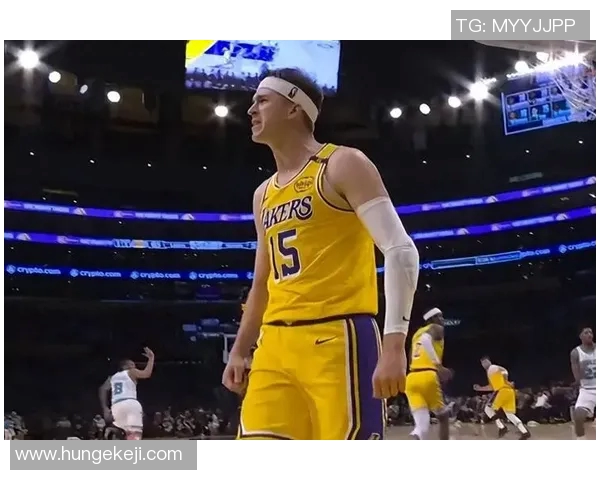 雄鹿队主帅里弗斯力挺特纳直言步行者球迷行为不当